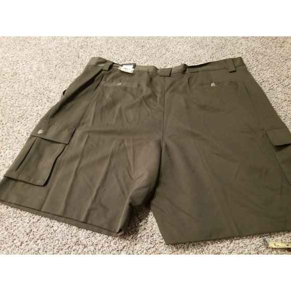 Men's Croft & Barrow Size 44, Avocado Olive Green, 9"Inseam, Cargo Shorts~NWT - Picture 9 of 11